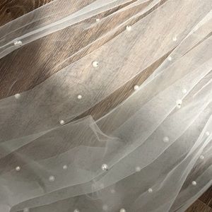 BRAND NEW Cathedral Length Pearl Veil